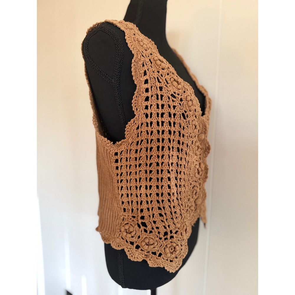 Vtg Handmade Medium Tan Brown Crochet Floral Vest Boho Chic Cottagecore 90s - Picture 5 of 10